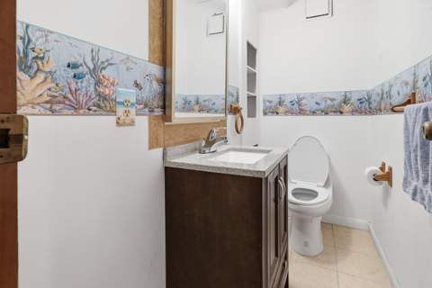 596 Greenwood Drive, Jupiter FL - photo 20 of 45