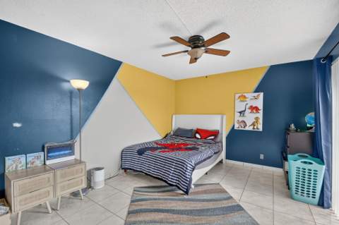 322 Lake Arbor Drive, Palm Springs FL - photo 18 of 27