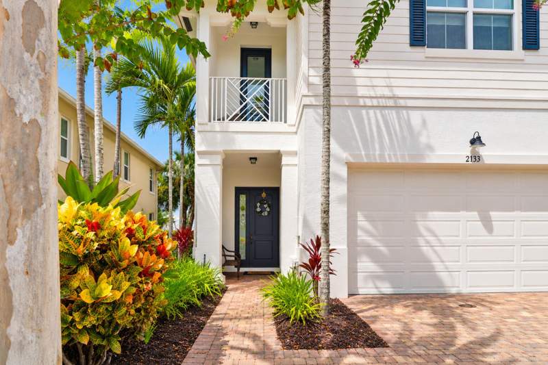 3 bedroom Condominium at 2133 Wells Place, Southampton, Palm Beach Gardens — photo 3