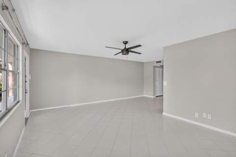 1055 Ainslie D Drive, Boca Raton FL - photo 13 of 97