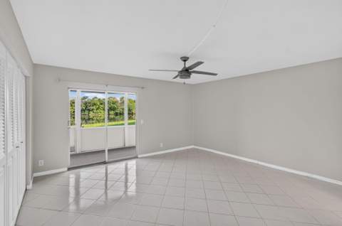 1055 Ainslie D Drive, Boca Raton FL - photo 8 of 97