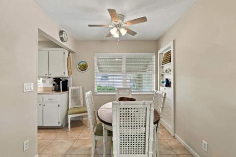 530 Horizons #104, Boynton Beach FL - photo 8 of 34