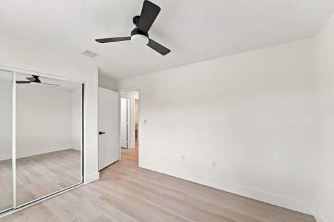 5876 Regal Glen Drive #201, Boynton Beach FL - photo 23 of 31