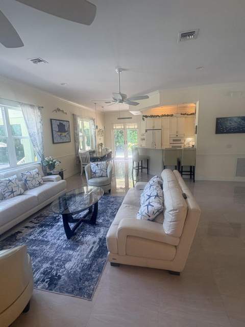 172 S River Road, Sewalls Point FL - photo 8 of 47