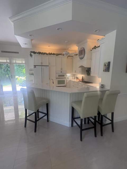 172 S River Road, Sewalls Point FL - photo 10 of 47