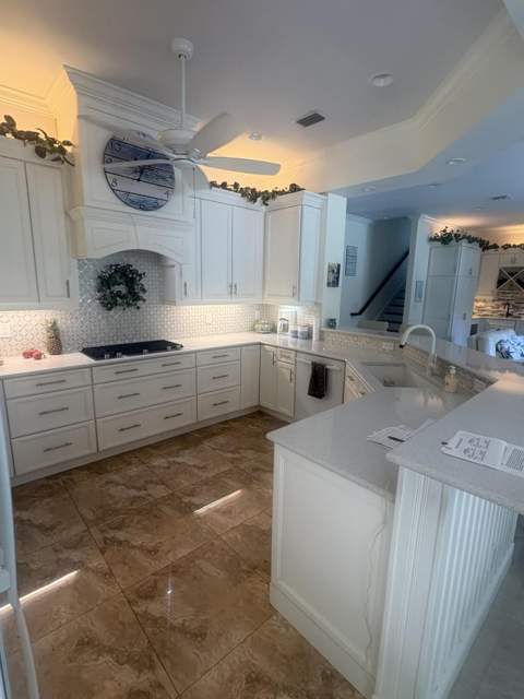 172 S River Road, Sewalls Point FL - photo 13 of 47