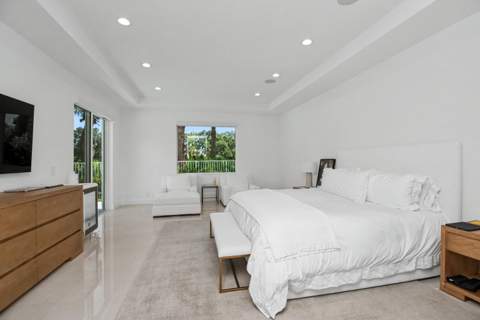 16124 Villa Vizcaya Place, Delray Beach FL - photo 23 of 46