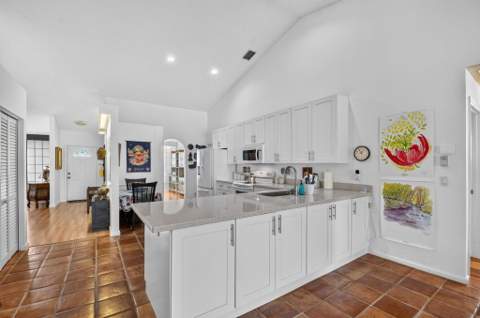 7390 Heathley Drive, Lake Worth FL - photo 16 of 78