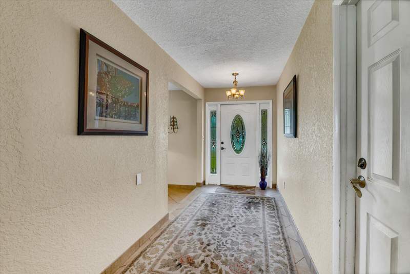5 bedroom Single Family Residence at 1991 NW 81st Avenue, Ramblewood, Coral Springs — photo 3