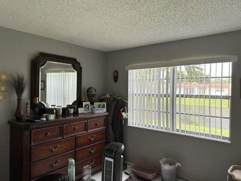 471 Lake Dora Drive, West Palm Beach FL - photo 8 of 40