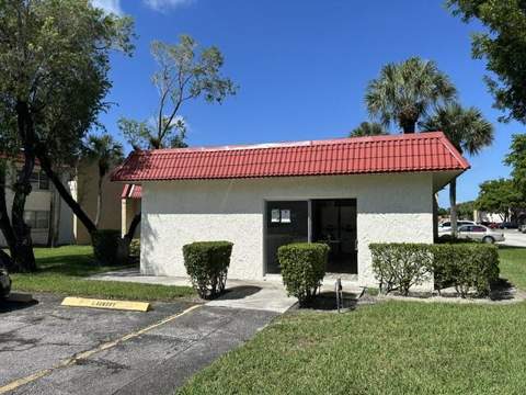 471 Lake Dora Drive, West Palm Beach FL - photo 14 of 40