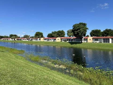 471 Lake Dora Drive, West Palm Beach FL - photo 13 of 40