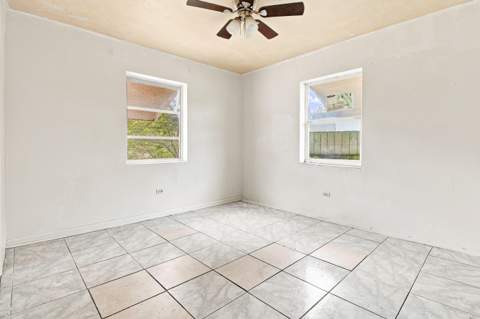 724 S D Street, Lake Worth Beach FL - photo 12 of 19