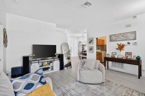 7907 Winter Garden Parkway, Fort Pierce FL - photo 9 of 51