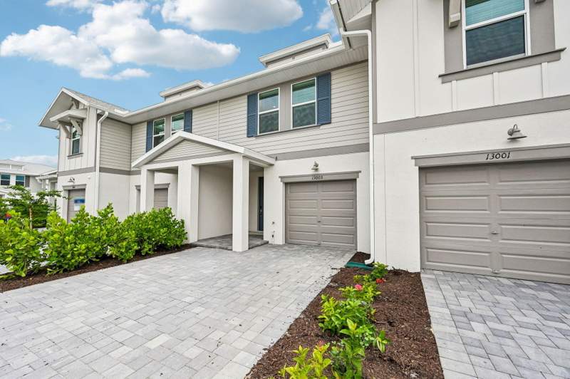 3 bedroom Townhouse at 13005 SW Forli Way, Central Park, Port St. Lucie — photo 4