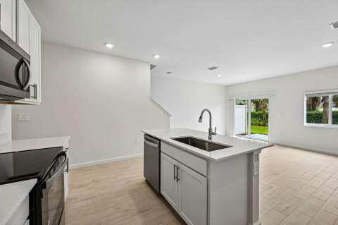 13005 SW Forli Way, Port St. Lucie FL - photo 16 of 38