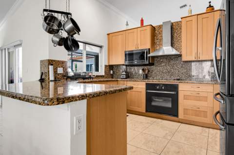 10144 NW 23rd Court, Coral Springs FL - photo 8 of 32