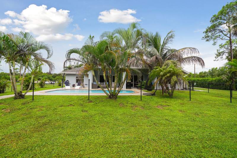 3 bedroom Single Family Residence at 16395 E Hialeah Drive, Unincorporated, The Acreage — photo 5