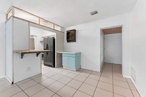 4700 NE 2nd Way, Deerfield Beach FL - photo 7 of 15