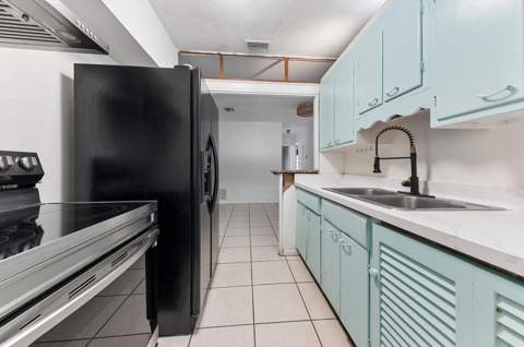 4700 NE 2nd Way, Deerfield Beach FL - photo 9 of 15