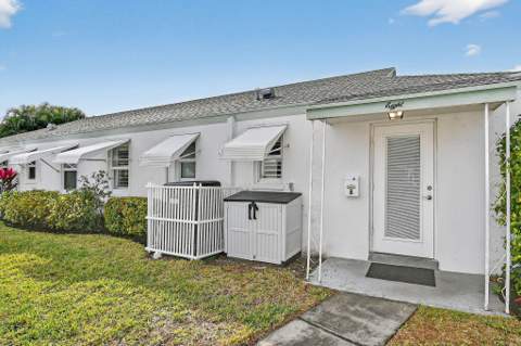 3060 Meridian Way #8, Palm Beach Gardens FL - photo 6 of 27