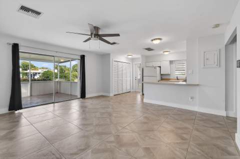 3060 Meridian Way #8, Palm Beach Gardens FL - photo 16 of 27