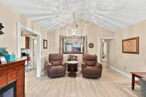 5215 W Canal Circle, Lake Worth FL - photo 13 of 38