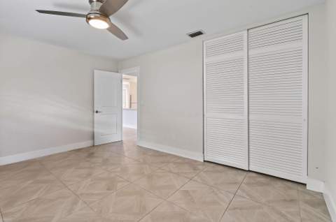 3060 Meridian Way #8, Palm Beach Gardens FL - photo 24 of 27