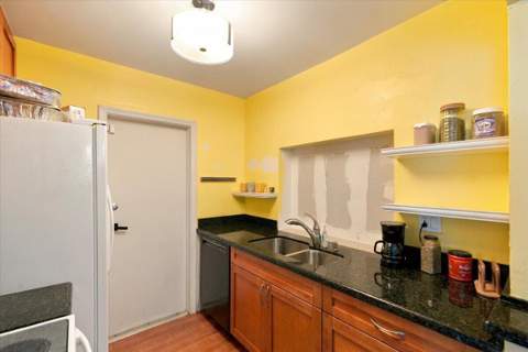 2294 NW 81st Terrace, Sunrise FL - photo 11 of 30