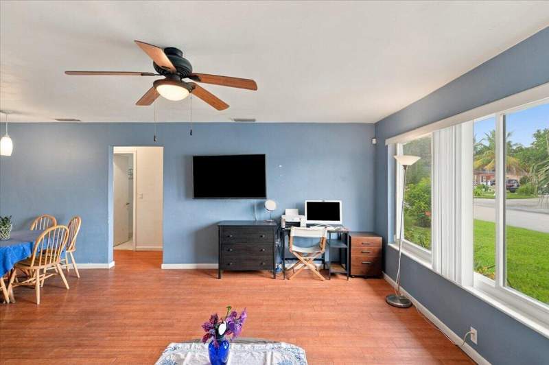 2 bedroom Single Family Residence at 2294 NW 81st Terrace, Gold Key Villas West, Sunrise — photo 4