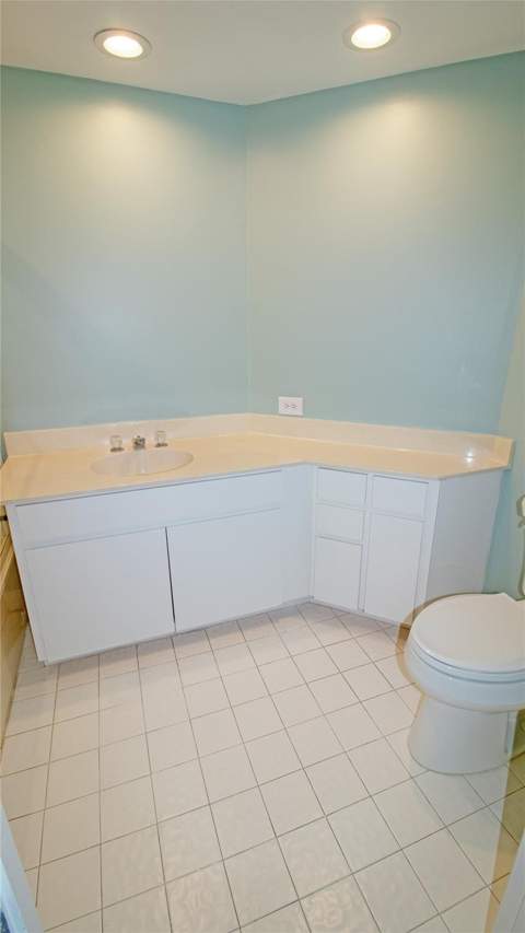 221 NE Plantation Road #213, Hutchinson Island FL - photo 15 of 34