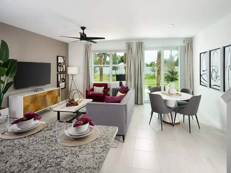 3 bedroom Townhouse at 692 Salisbury Circle, Tidewater, Fort Pierce — photo 3