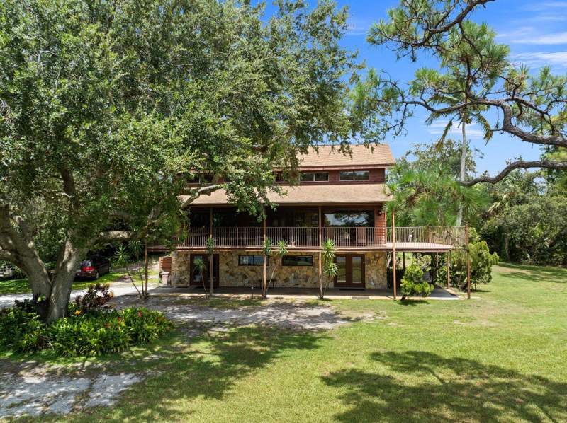 3 bedroom Single Family Residence at 5051 Tozour Road, Metes And Bounds, Fort Pierce — photo 5