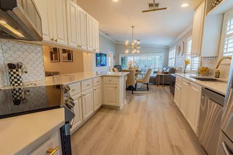 10846 SW Elsinore Drive, Port St. Lucie FL - photo 9 of 52
