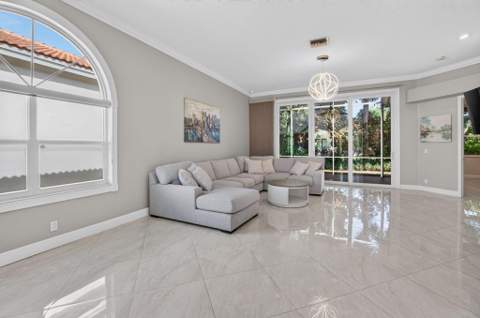 5351 Ventura Drive, Delray Beach FL - photo 15 of 51