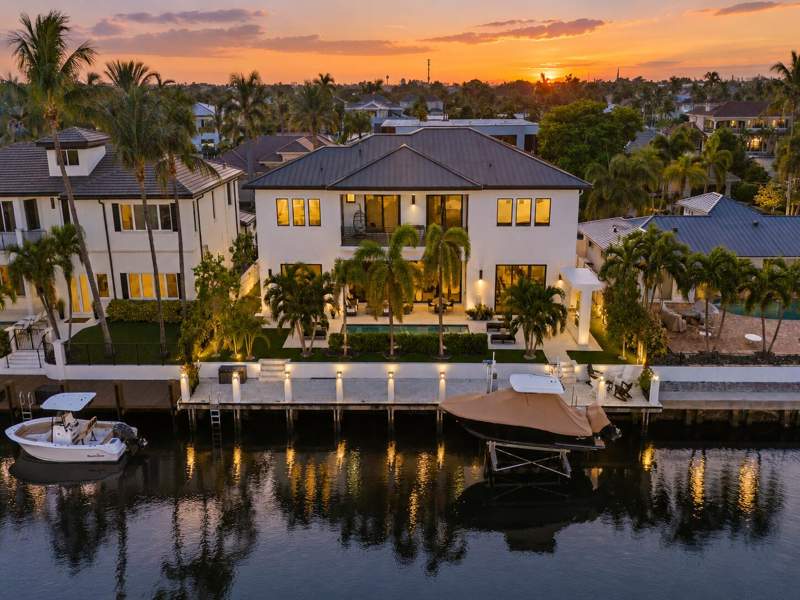 5 bedroom Single Family Residence at 3750 NE 26th Avenue, Venetian Isles 1st Sec, Lighthouse Point — photo 2