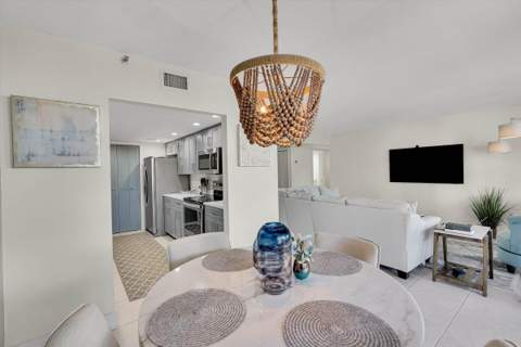 859 Jeffery Street #306, Boca Raton FL - photo 7 of 75