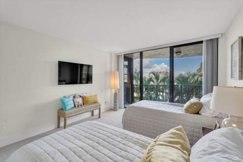 859 Jeffery Street #306, Boca Raton FL - photo 14 of 75