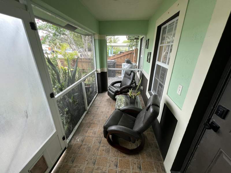 3 bedroom Single Family Residence at 703 S A Street, Royal Palm Park, Lake Worth Beach — photo 5