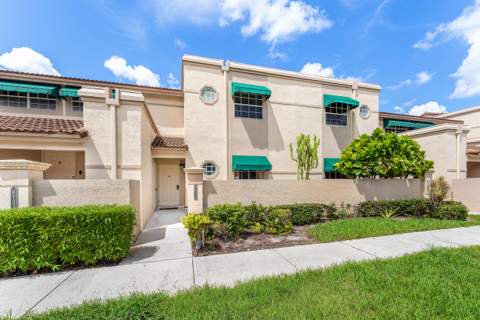 6735 Via Regina, Boca Raton FL - photo 7 of 66