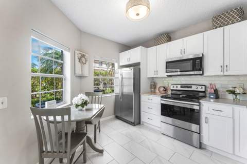 6735 Via Regina, Boca Raton FL - photo 6 of 66