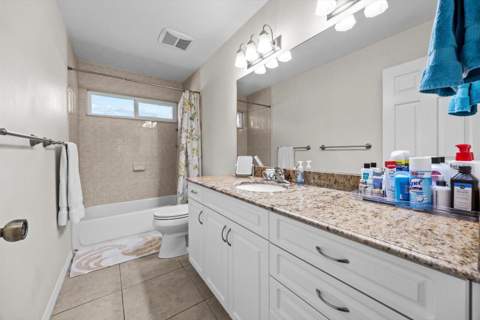 571 NE Town Terrace, Jensen Beach FL - photo 23 of 46