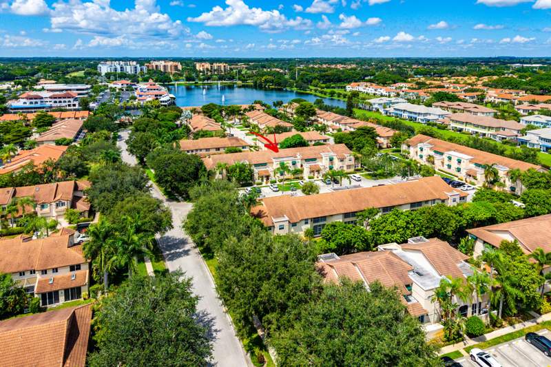 2 bedroom Condominium at 6735 Via Regina, Plum At Boca Pointe, Boca Raton — photo 2