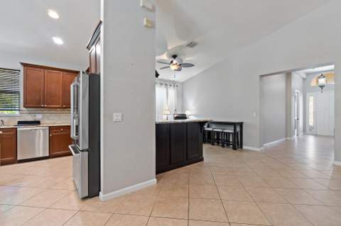 1292 SE Fleming Way, Stuart FL - photo 17 of 49