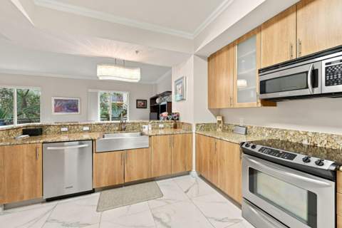 2601 NE 14th Avenue #306, Wilton Manors FL - photo 10 of 45