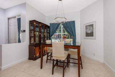 359 NW Sheffield Circle, Port St. Lucie FL - photo 8 of 61