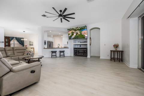 359 NW Sheffield Circle, Port St. Lucie FL - photo 11 of 61