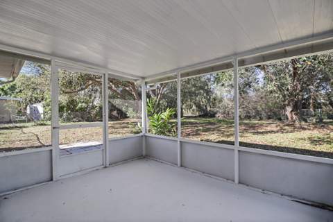 231 NE Solida Circle, Port St. Lucie FL - photo 10 of 10