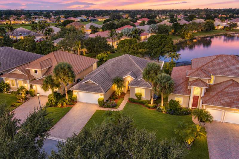 3 bedroom Single Family Residence at 359 NW Sheffield Circle, St James Golf Club Pod E Phase 1, Port St. Lucie — photo 4