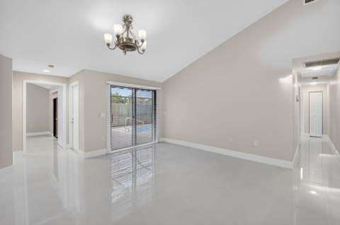 9939 Boca Gardens Trail #D, Boca Raton FL - photo 7 of 26